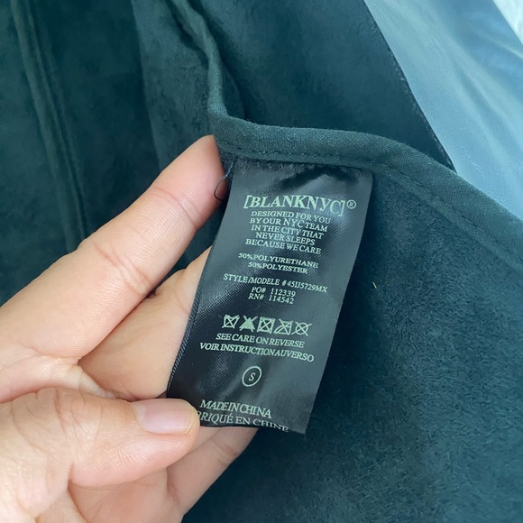 Blank NYC Faux Suede Drape Front Moto Waterfall Biker Jacket. Size Small - Picture 6 of 6